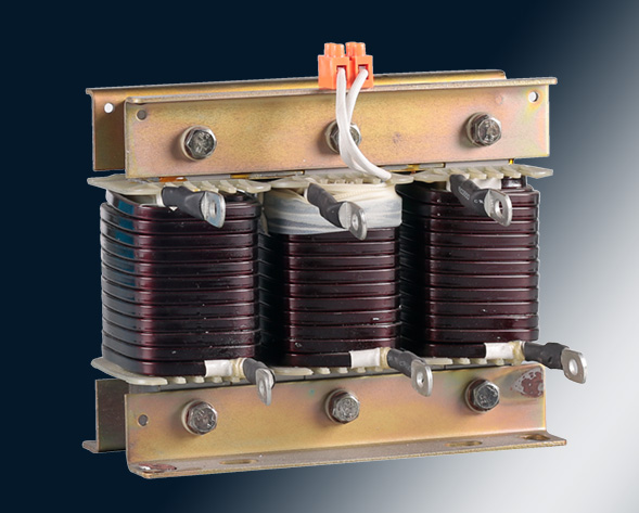 NMCKSG低壓 NMCKSC高壓電容器串聯(lián)電抗器在補(bǔ)償容性無(wú)功功率的時(shí)候，往往會(huì)受到諧波電流，合閘涌流及操作過(guò)電壓的影響，造成電容器損壞和功率因數(shù)降低，為此需…